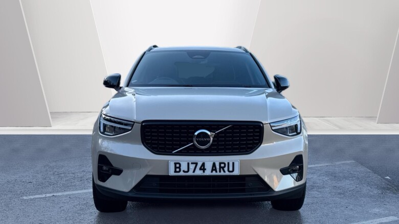 Volvo XC40 2.0 B3P Plus Dark 5dr Auto Petrol Estate
